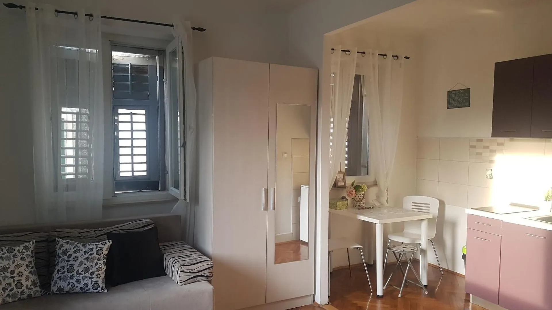 Finta City Center Split Apartamento